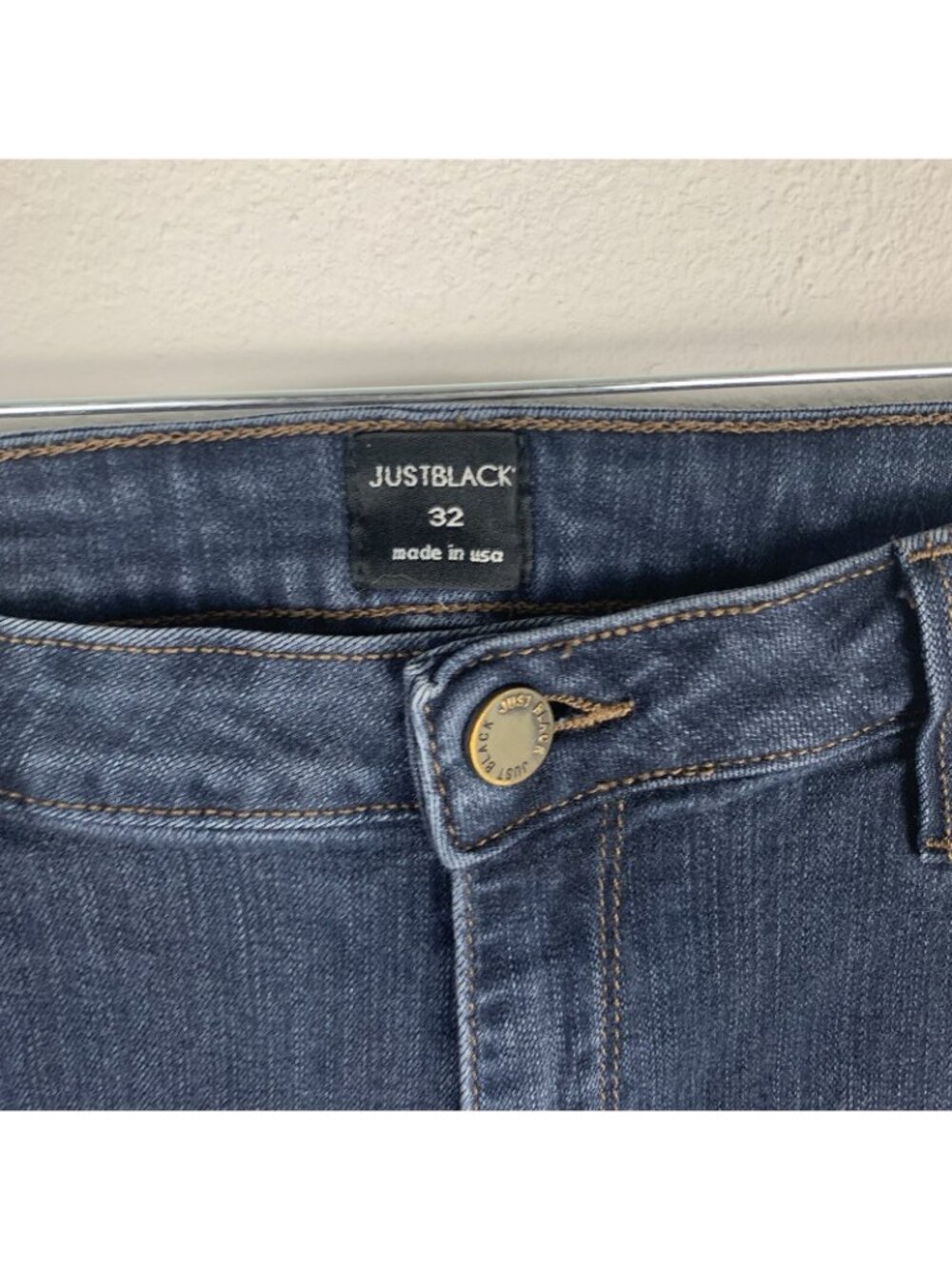 ✨3/$30 Just Black Women's 32 Stretchy Skinny Jeans Made In The USA - Picture 2 of 4